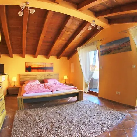 - House Sunshine Mit Pool Und Aussicht Villa *